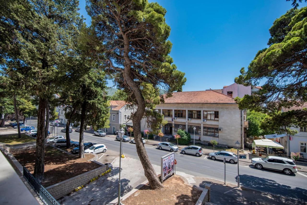 Apartment Aloha Trebinje Exteriör bild